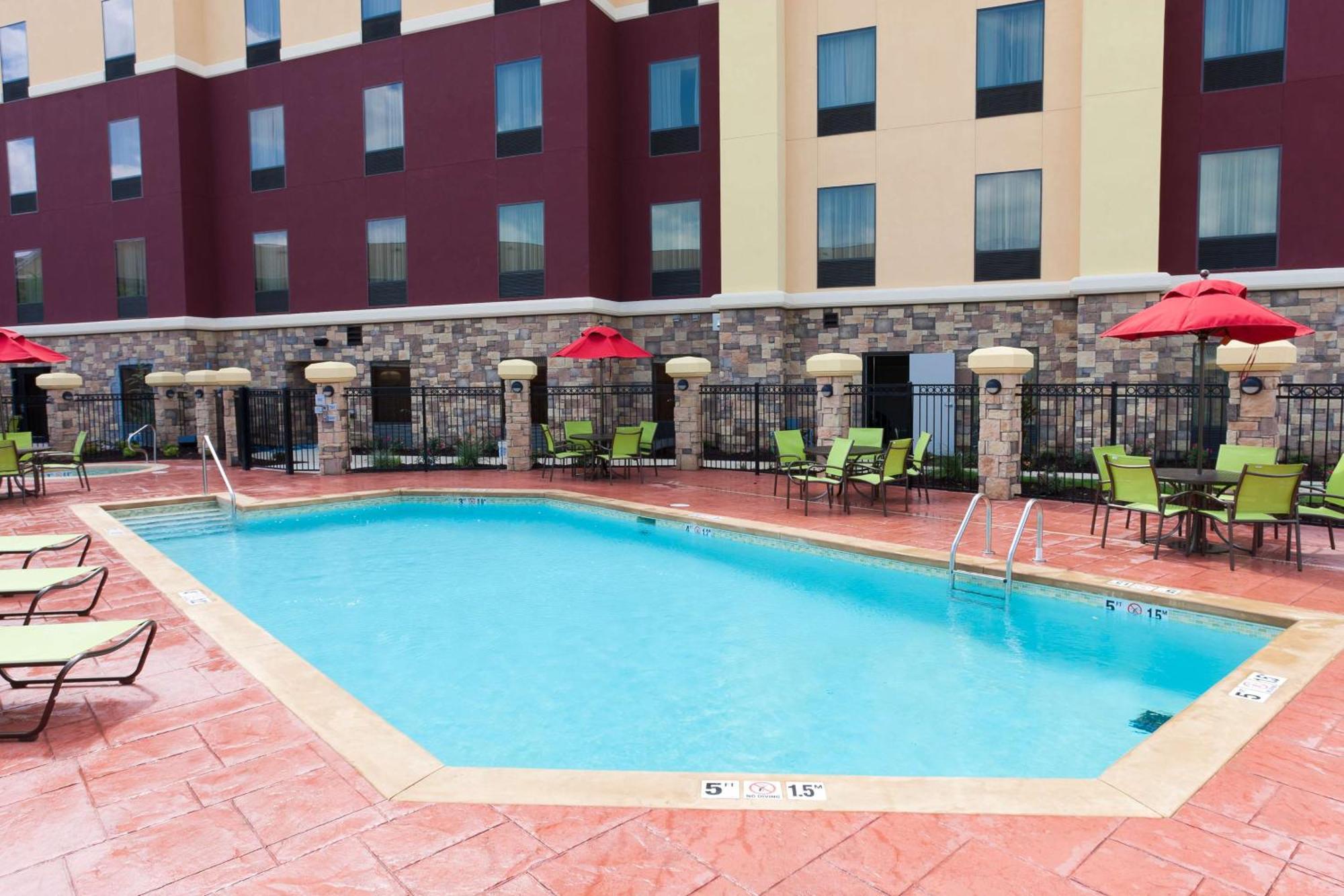 Hampton Inn And Suites Tulsa Central Eksteriør billede