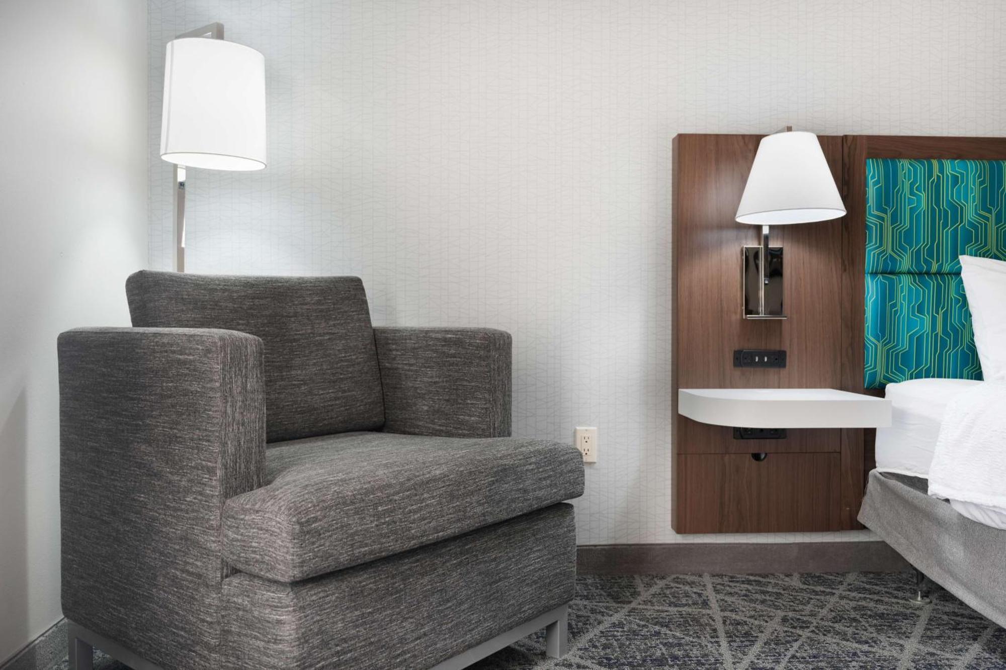 Hampton Inn And Suites Tulsa Central Eksteriør billede